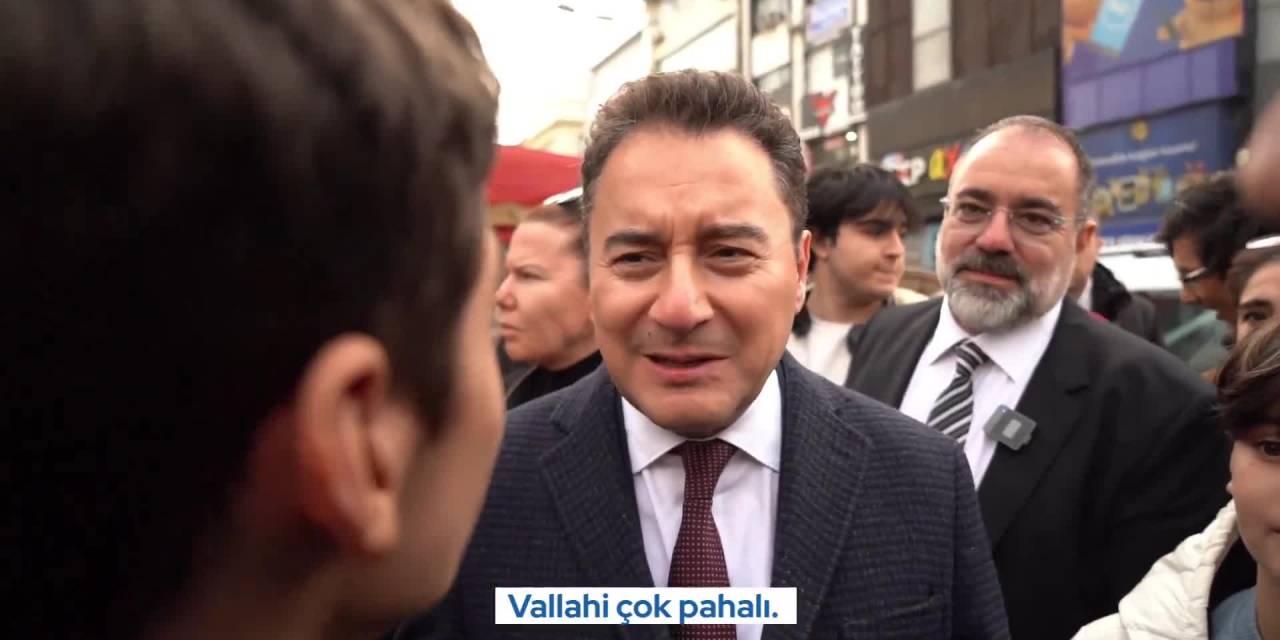 Ali Babacan: “Gençler, Bırakın Kahve İçmeyi, Aç Kalmamanın Hesabını Yapıyor”