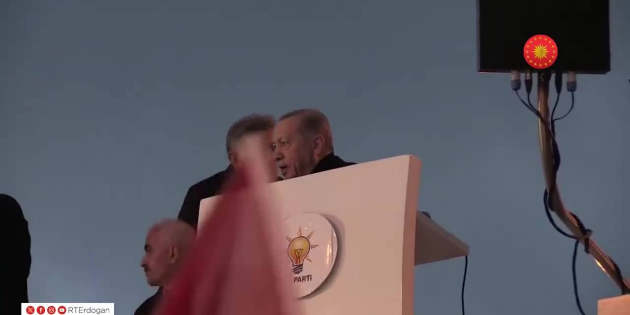 Erdoğan: "Kendiülkesinin Felaketinden Medet Umacak Seviyeye Düşenleriüzüntüyle Takip Ediyoruz"