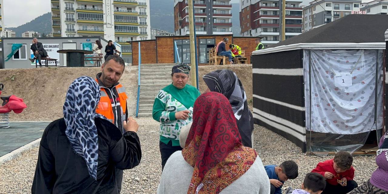 İZMİT BELEDİYESİ'NİN KAHRAMANMARAŞ’TA KURDUĞU ÇADIR YAŞAM ALANI FAALİYETE BAŞLADI