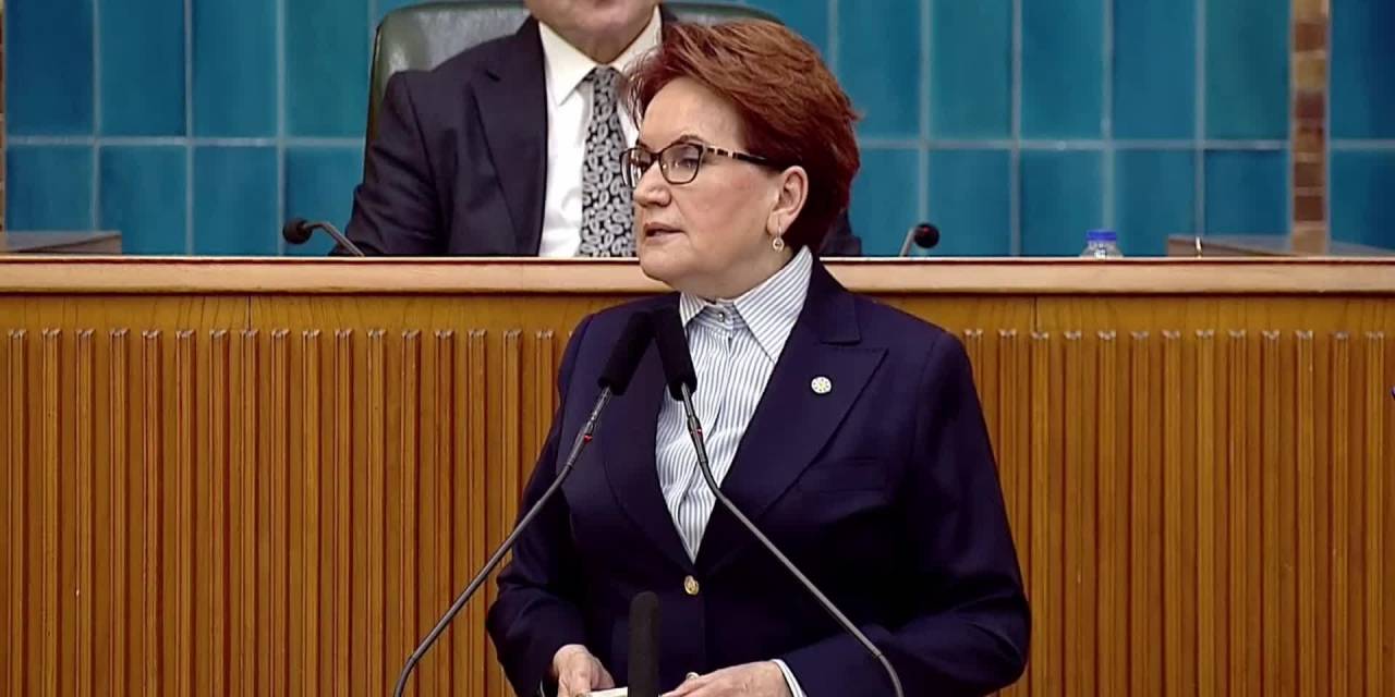 Akşener Gözyaşlarını Tutamadı