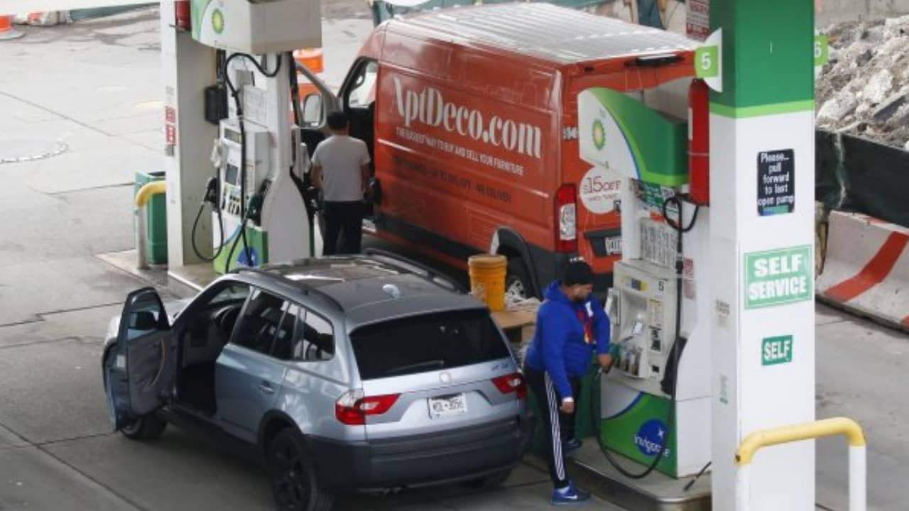 ABD, milletvekilleri Rus petrolünü yasaklamak için anlaşmaya varırken Venezuela ile görüşecek