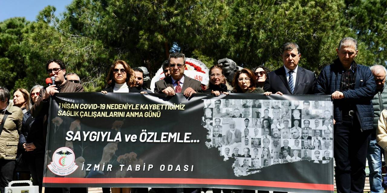 PANDEMİDE YAŞAMINI YİTİREN SAĞLIK ÇALIŞANLARI, KARŞIYAKA’DA ANILDI