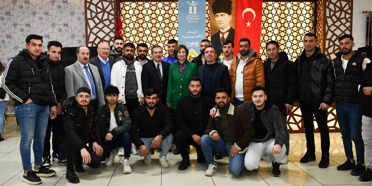 Tepebaşı Belediye Başkanı Ataç, Dost Dernekler Federasyonu’na Bağlı Dernekler Ve Üyeleriyle Buluştu
