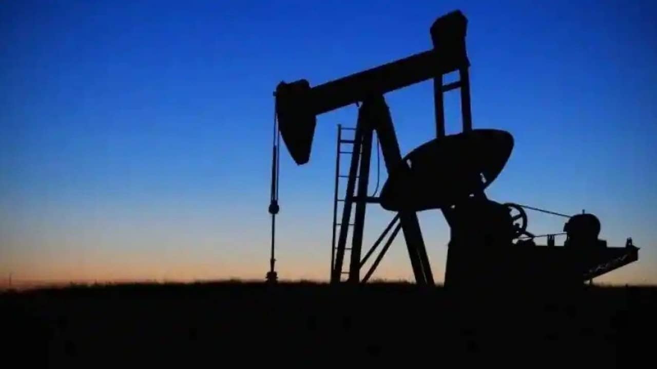 Bakan, İran petrol ihracatının ABD'nin tankerlere el koymasından etkilenmediğini söyledi