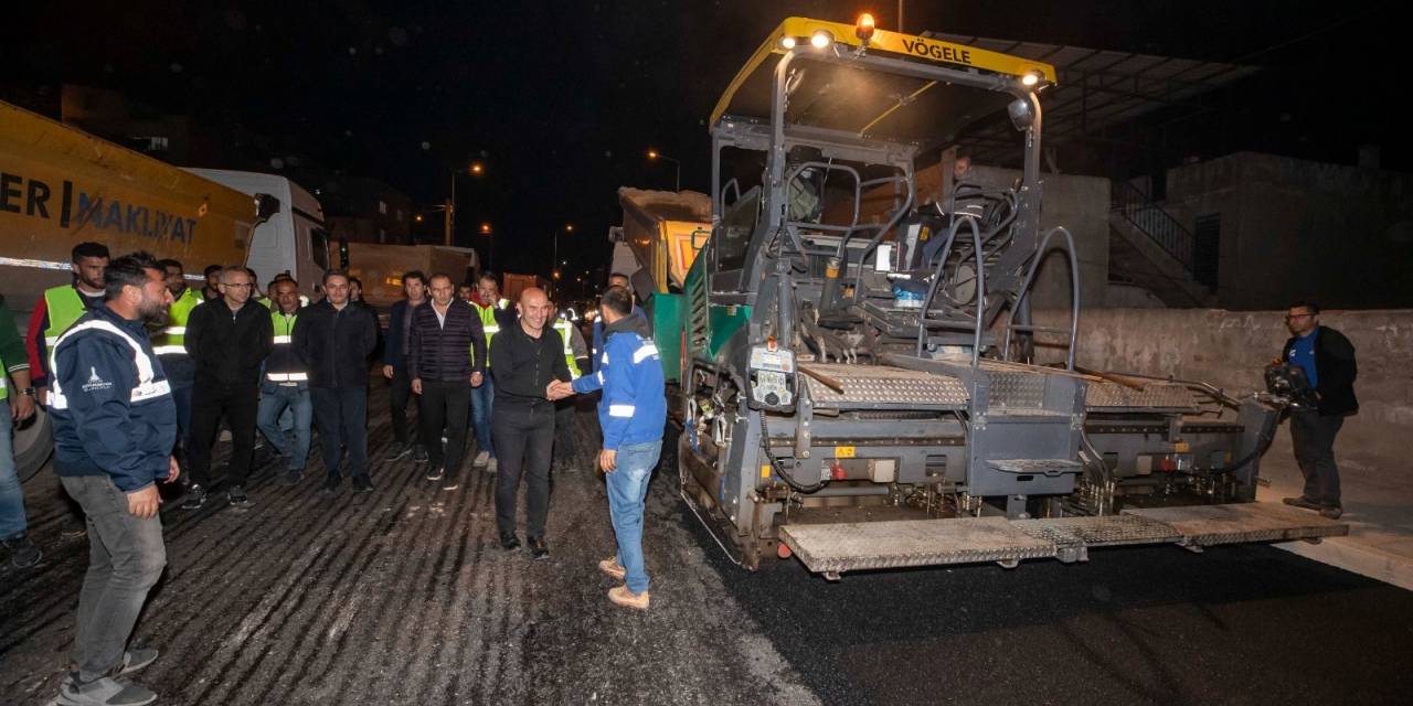 BAŞKAN TUNÇ SOYER TAMAMLANAN GÜRÇEŞME CADDESİ'NİİNCELEDİ