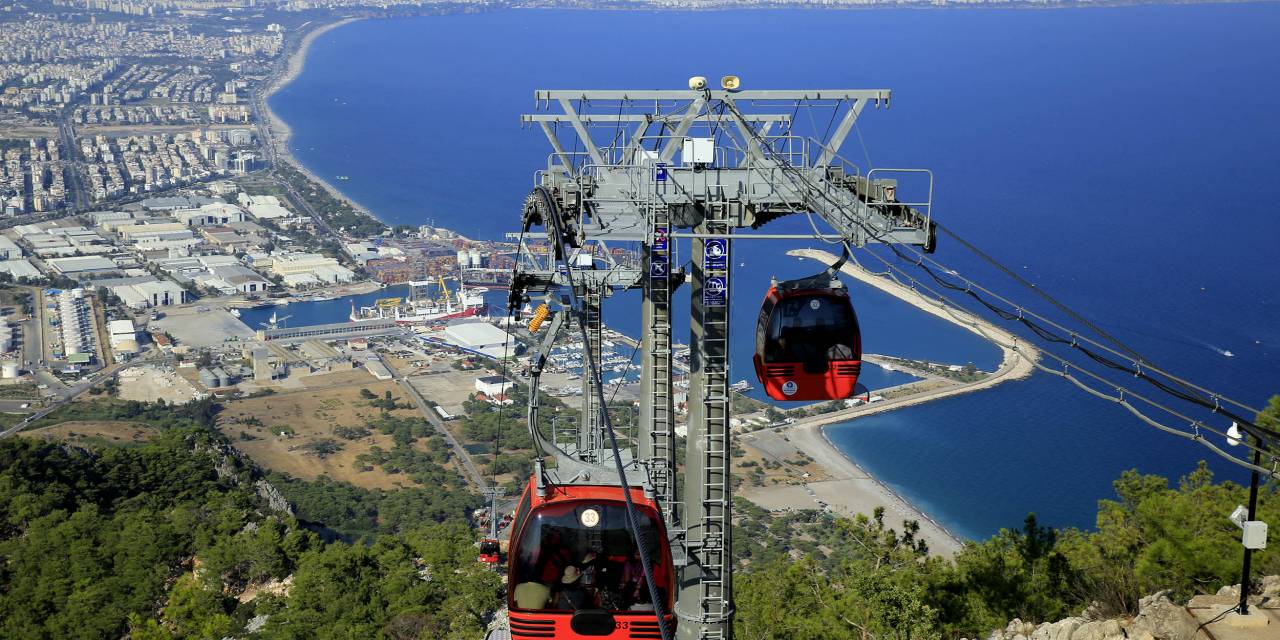 ANTALYA BÜYÜKŞEHİR'İN BAKIMLARINI TAMAMLADIĞI TÜNEKTEPE TELEFERİĞİ HİZMETE BAŞLIYOR