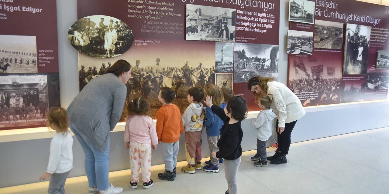 TEPEBAŞILI ÖĞRENCİLER, ESKİŞEHİR’İN MİLLİ MÜCADELE YILLARINI ÖĞRENİYOR