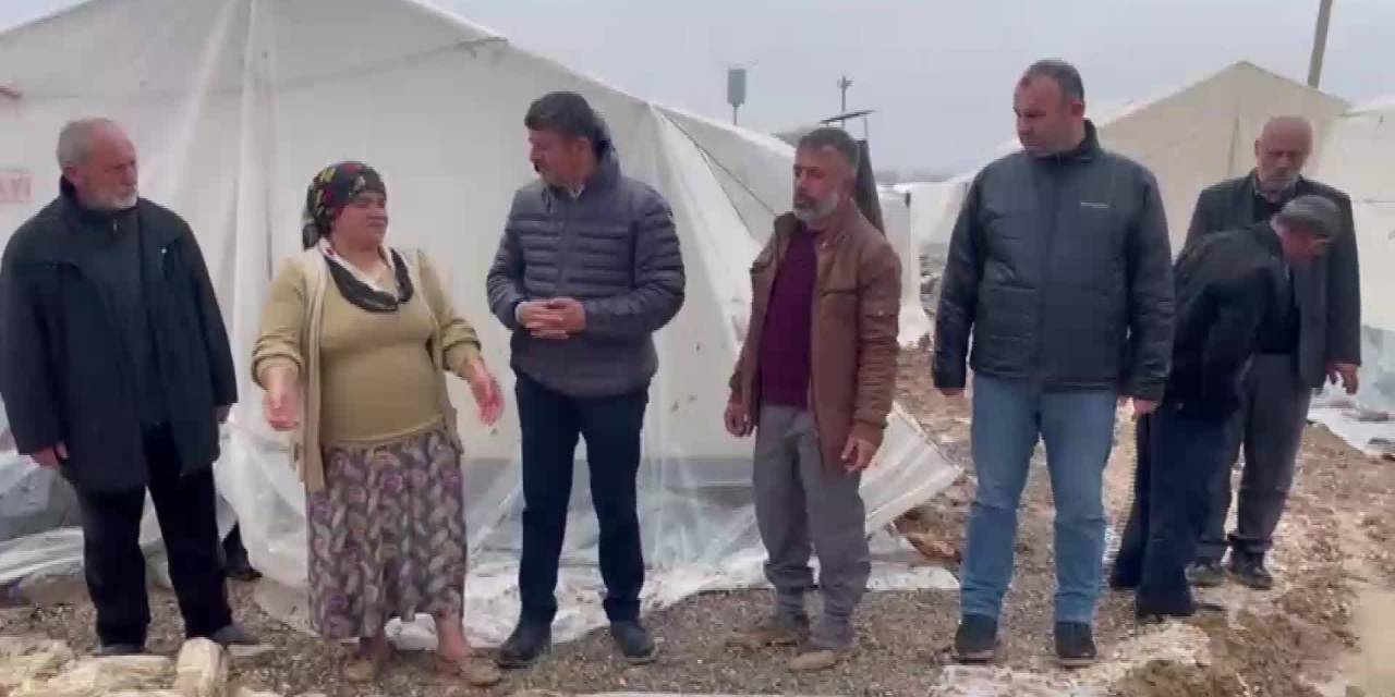 Adıyamanlı depremzede: "Çadırkent kurduklarında dere yatağıdır dedik dinletemedik"