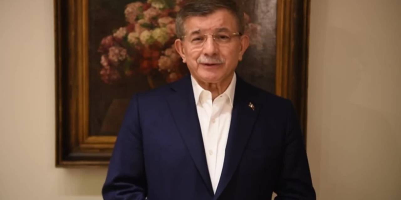 DAVUTOĞLU’NDAN SEÇMENE SANDIK GÜVENLİĞİÇAĞRISI: “ANAMIZIN AK SÜTÜ GİBİ HELAL OLAN OYLARIMIZA SAHİP ÇIKACAĞIZ”