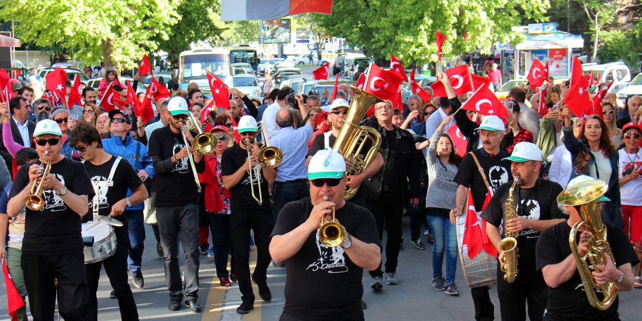 23 NİSAN ULUSAL EGEMENLİK VE ÇOCUK BAYRAMI ÇANKAYA'DA COŞKU İLE KUTLANACAK