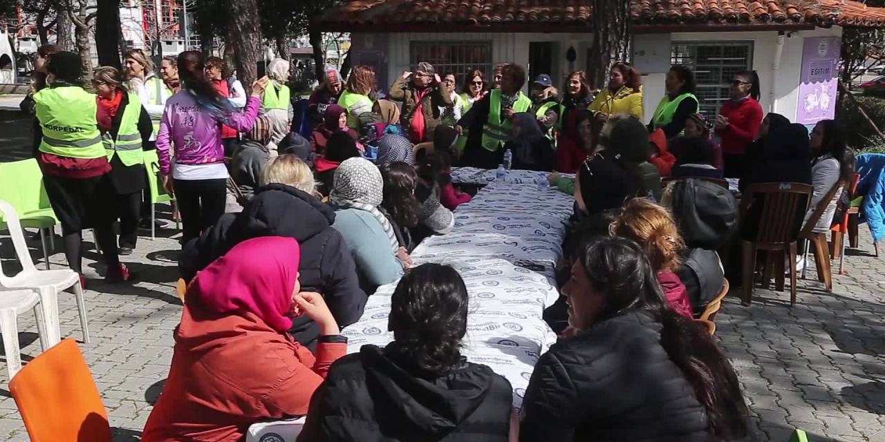 MUĞLA’DA DEPREMZEDE KADINLAR İÇİN “KARDEŞ OLALIM MI?” PROJESİ YAPILDI