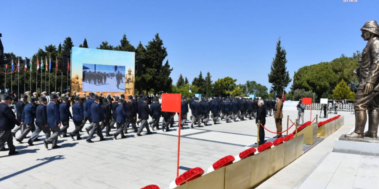 ÇANAKKALE KARA SAVAŞLARI’NIN 108. YILINDA ŞEHİTLER ABİDESİ'NDE ANMA TÖRENİ DÜZENLENDİ