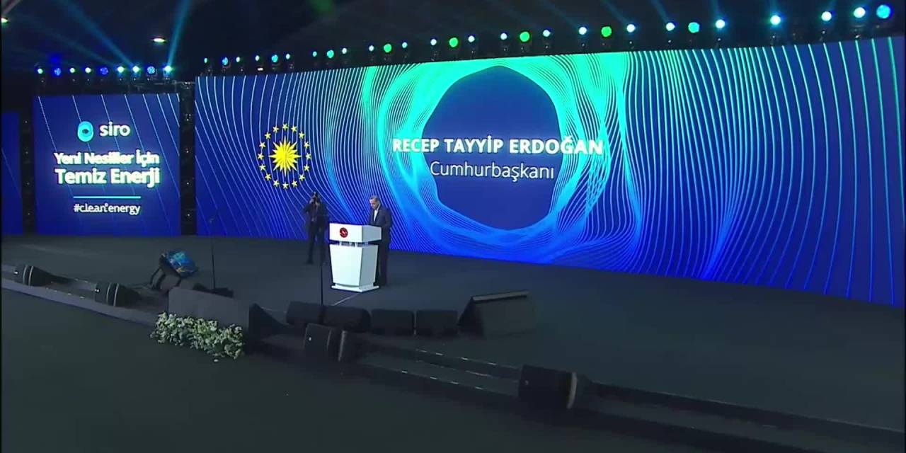 ERDOĞAN: ASIL ENERJİMİZİ, ASIL MESAİMİZİ, KAMUNUN TEŞVİK VE DESTEKLERİYLE ÖZEL SEKTÖRÜN BÜYÜMESİNE VERECEĞİZ