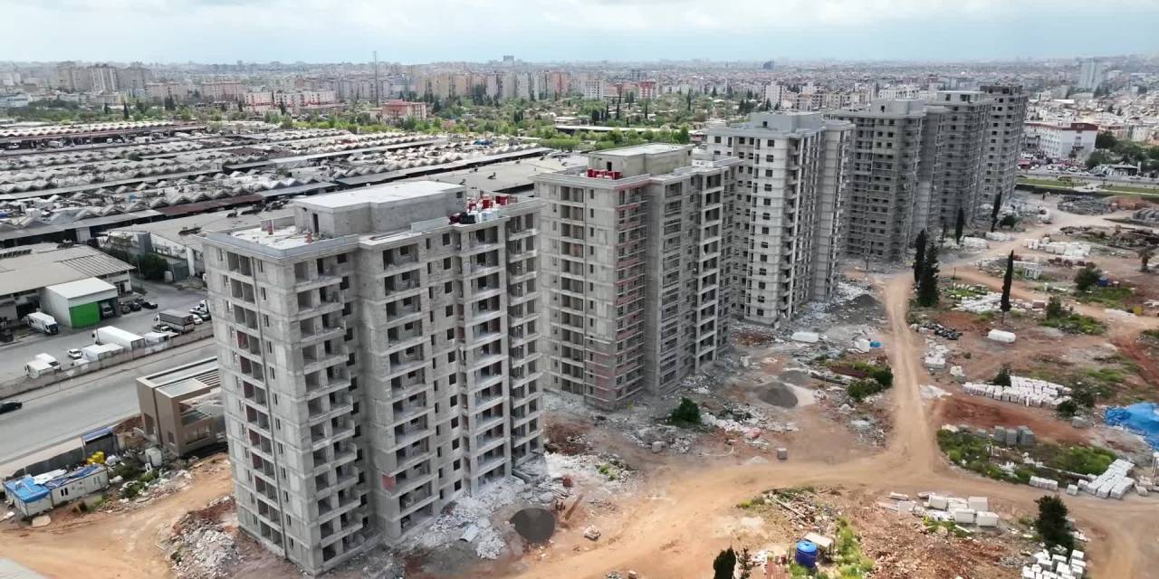 ANTALYA BÜYÜKŞEHİR’İN ‘GÜNEŞ MAHALLESİ KENTSEL DÖNÜŞÜM PROJESİ’NDE KABA İNŞAAT TAMAMLANDI