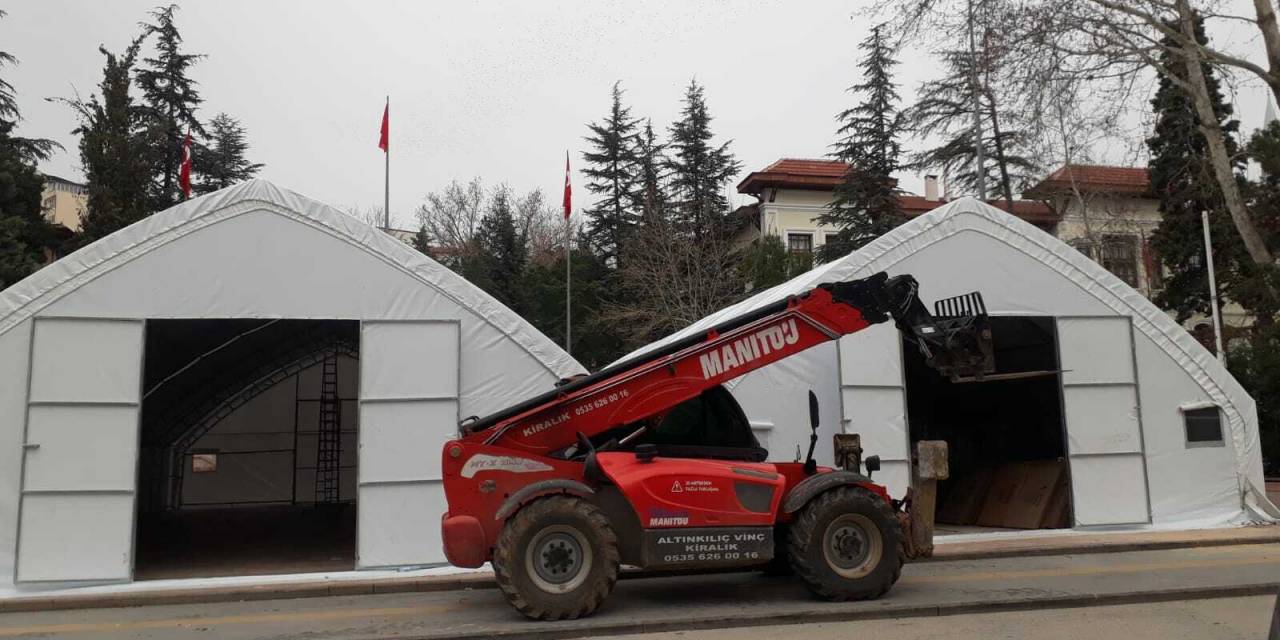 BİLECİK BELEDİYESİ, RAMAZAN AYI BOYUNCA CUMHURİYET MEYDANI'NDA İFTAR YEMEĞİ VERECEK