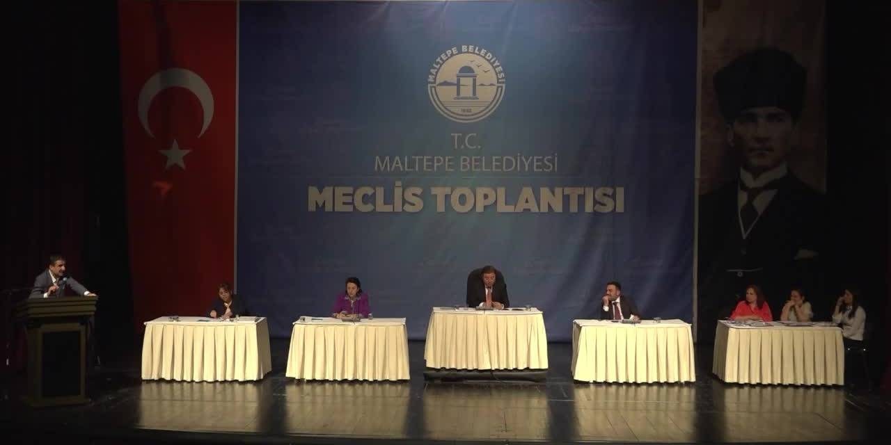 MALTEPE BELEDİYE MECLİSİ'NDE GERGİNLİK