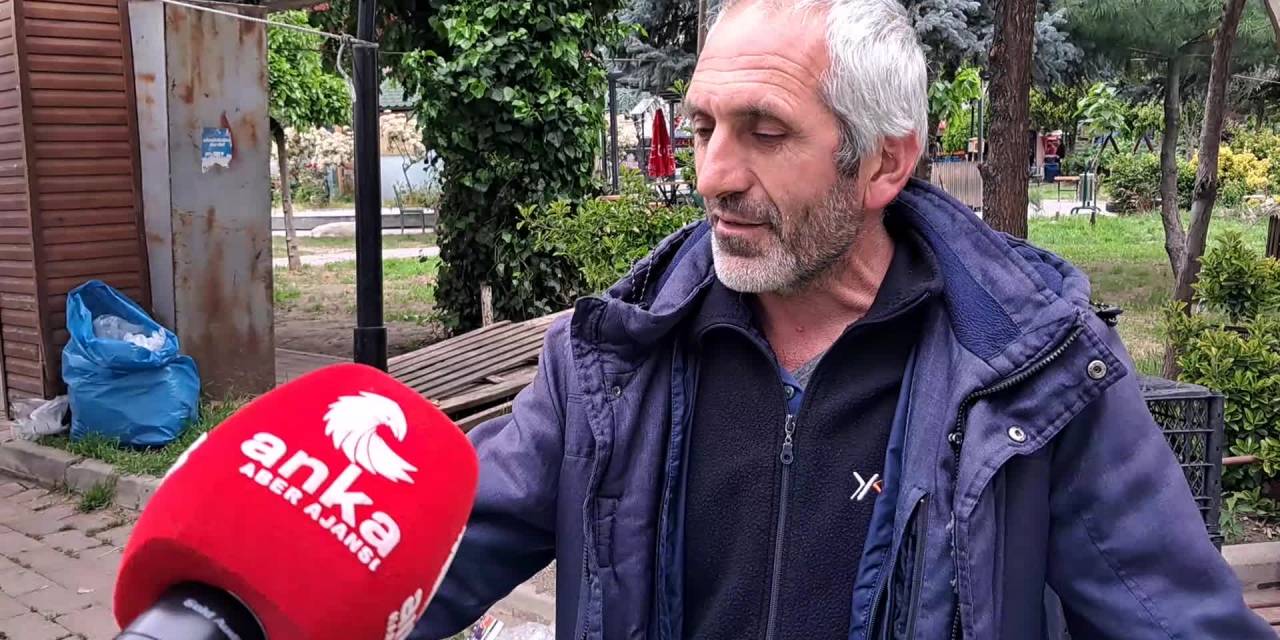 ARTVİNLİ PAZARCI: "UCUZ OLDUĞU HALDE VATANDAŞ 5 LİRAYI DAHİ DÜŞÜNÜYOR, DÜŞÜNÜN ARTIK"