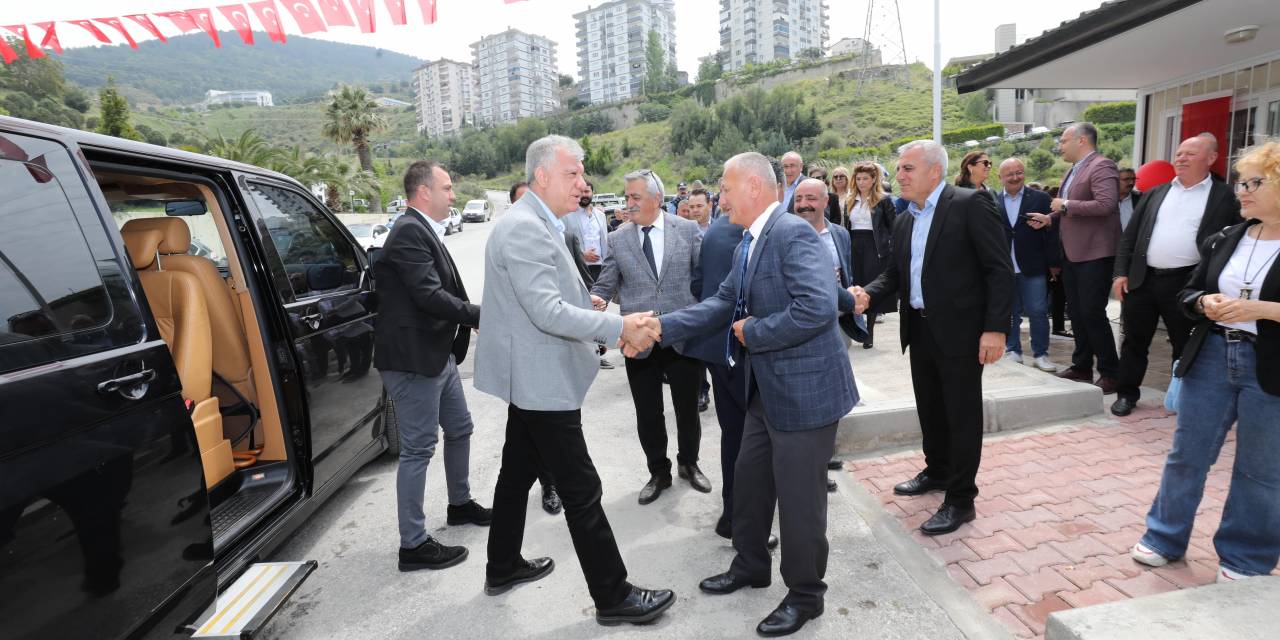 NARLIDERE BELEDİYE BAŞKANI ENGİN: "MUHTARLARIMIZ DOĞRU İŞ BİRLİĞİNİN İLK ADIMI"