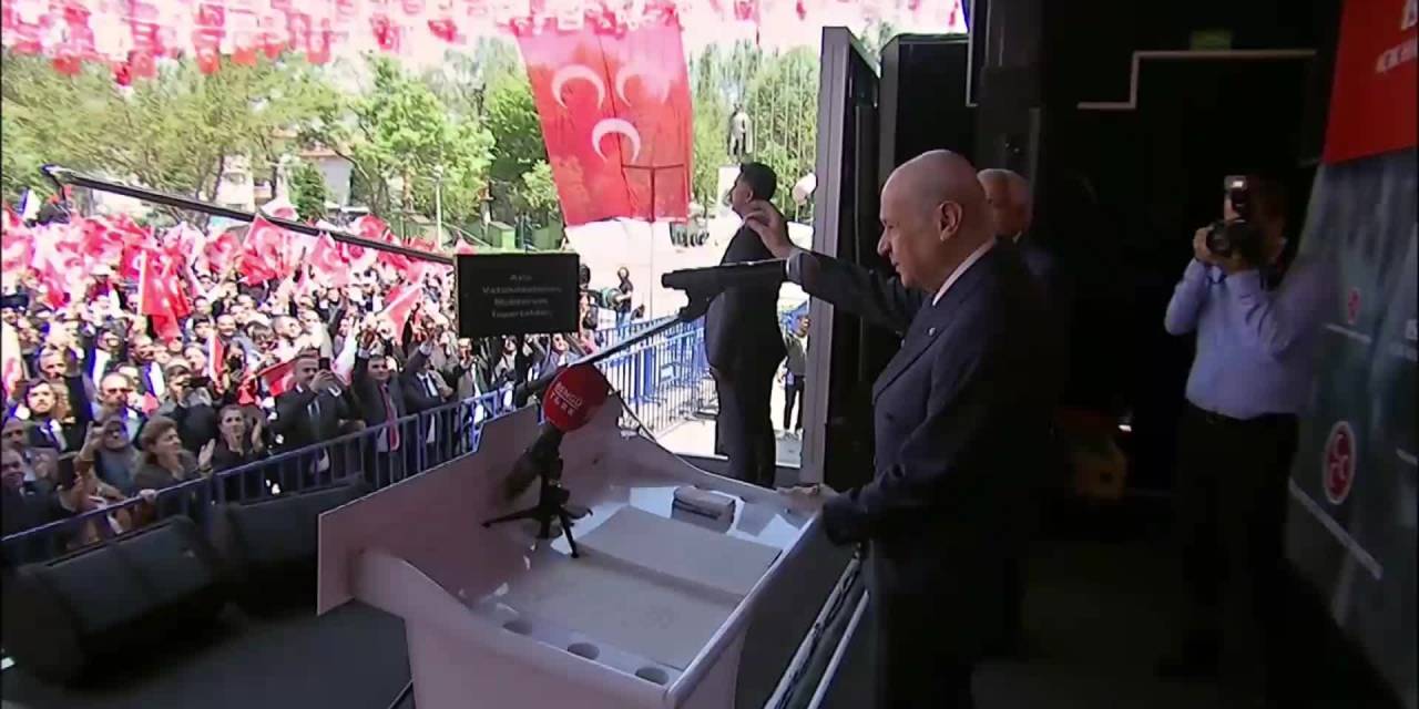 BAHÇELİ: "TERÖRİZMİN KÜRT KÖKENLİ KARDEŞLERİMLE İLİŞKİLENDİRİLMESİ, HAKARETTİR, HIYANETTİR”