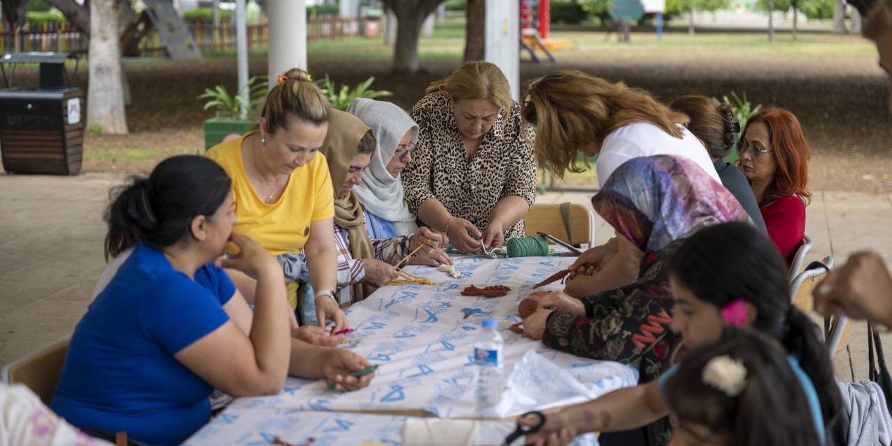 MERSİN BÜYÜKŞEHİR BELEDİYESİ'NDEN ANNELER GÜNÜ’NE ÖZEL İKİ ATÖLYE