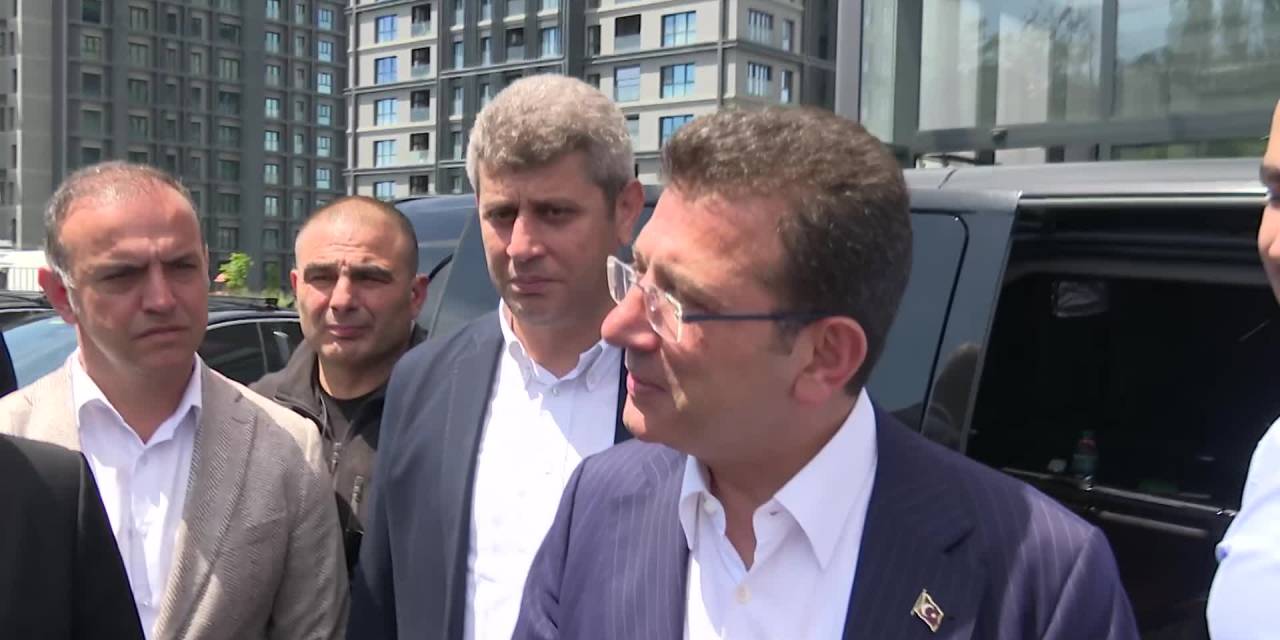 İMAMOĞLU'NDAN CHP İSTANBUL İL BAŞKANLIĞI'NA ZİYARET: "HERKES HASSAS OLMAK ZORUNDA BUGÜN"