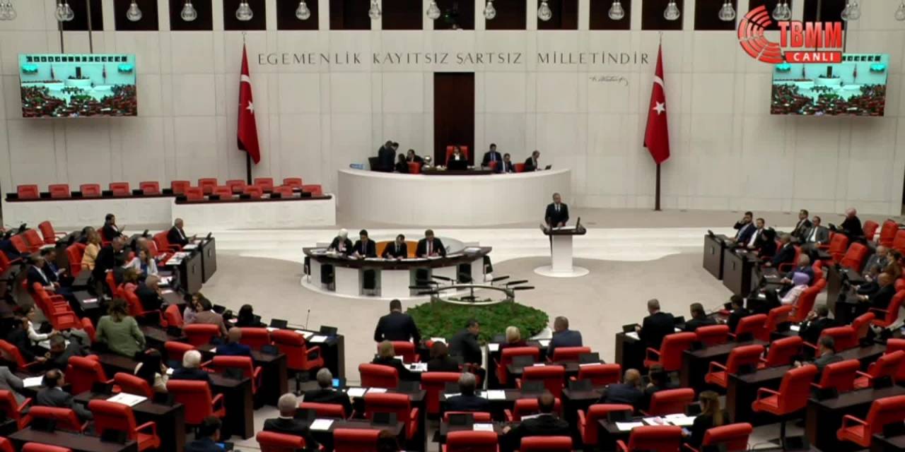 Chp’nin Kiracıların Sorunlarının Araştırılması Önerisi Akp Ve Mhp'li Milletvekillerinin Oylarıyla Reddedildi