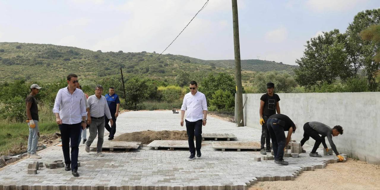 Bandırma Belediyesi, İlçede Asfalt Çalışmalarına Devam Ediyor