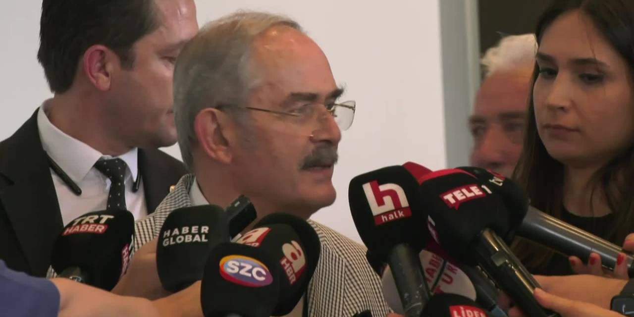 Yılmaz Büyükerşen: “Yerel Seçimlerden Önce Birlik Ve Beraberlik İçinde Olmamız Lazım”