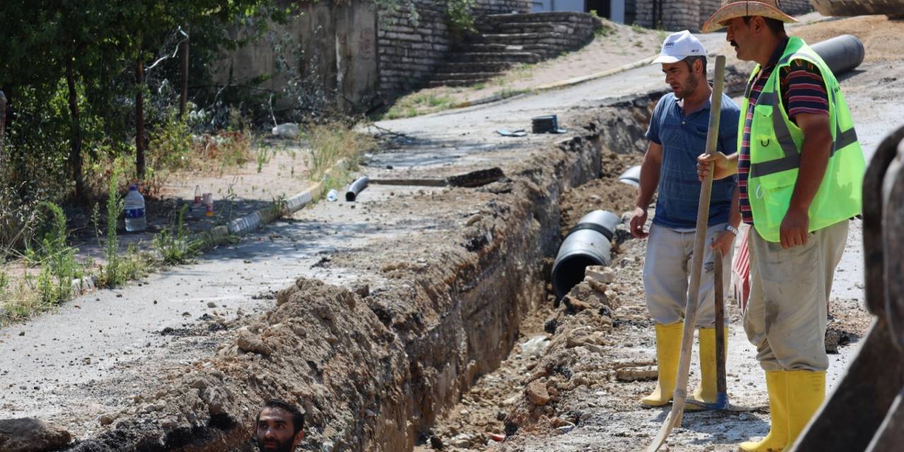 Safranbolu Belediyesi, Yağmur Suyu Drenaj Hattı Çalışmalarına Devam Ediyor