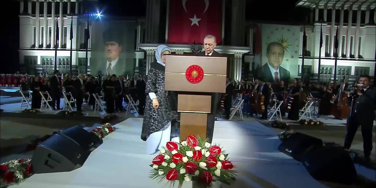 Erdoğan: Asıl Büyük Kutlamayı 29 Ekim’de Cumhuriyetimizin Yüzüncü Yılı Törenlerinde Yapacağız