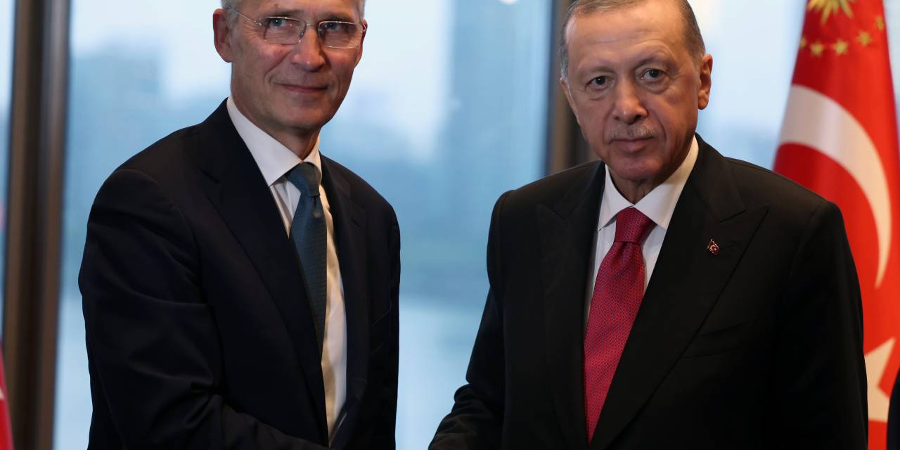 Cumhurbaşkanı Erdoğan, New York'ta Nato Genel Sekreteri Stoltenberg İle Görüştü