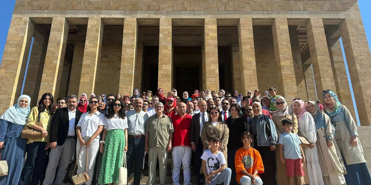 Btp Ankara İl Başkanlığı, Partinin Kuruluşunun 22. Yıl Dönümünde Anıtkabir’i Ziyaret Etti