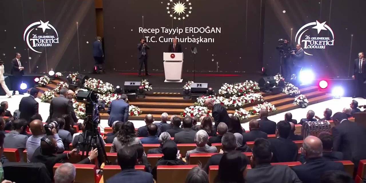 Erdoğan: "2024 Yılında Deprem Bölgesiiçin 1 Trilyon Liralık Kaynak Tahsis Edeceğiz"