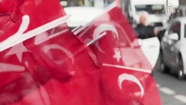 İstanbul Valisi Davut Gül, Cumhuriyet'in 100. Yılında Tüm Şehrin Bayraklarla Donatılmasını İstedi