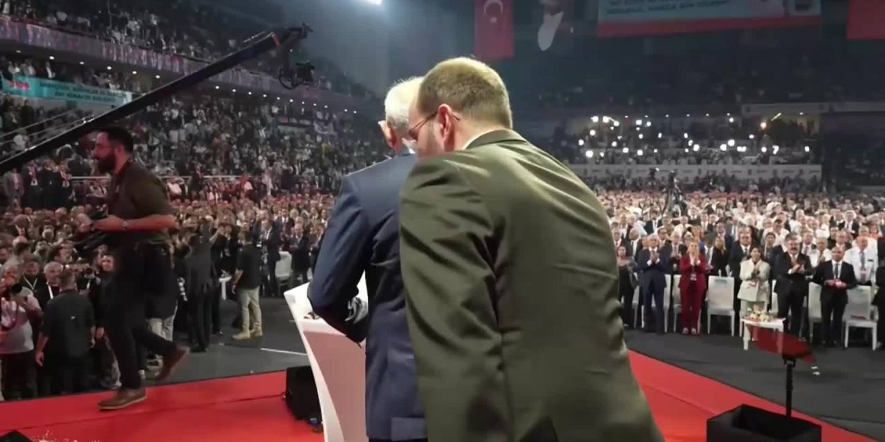 Kılıçdaroğlu: “Sırtımdaki Hançerlerle Seçime Girmek Zorunda Kaldım”