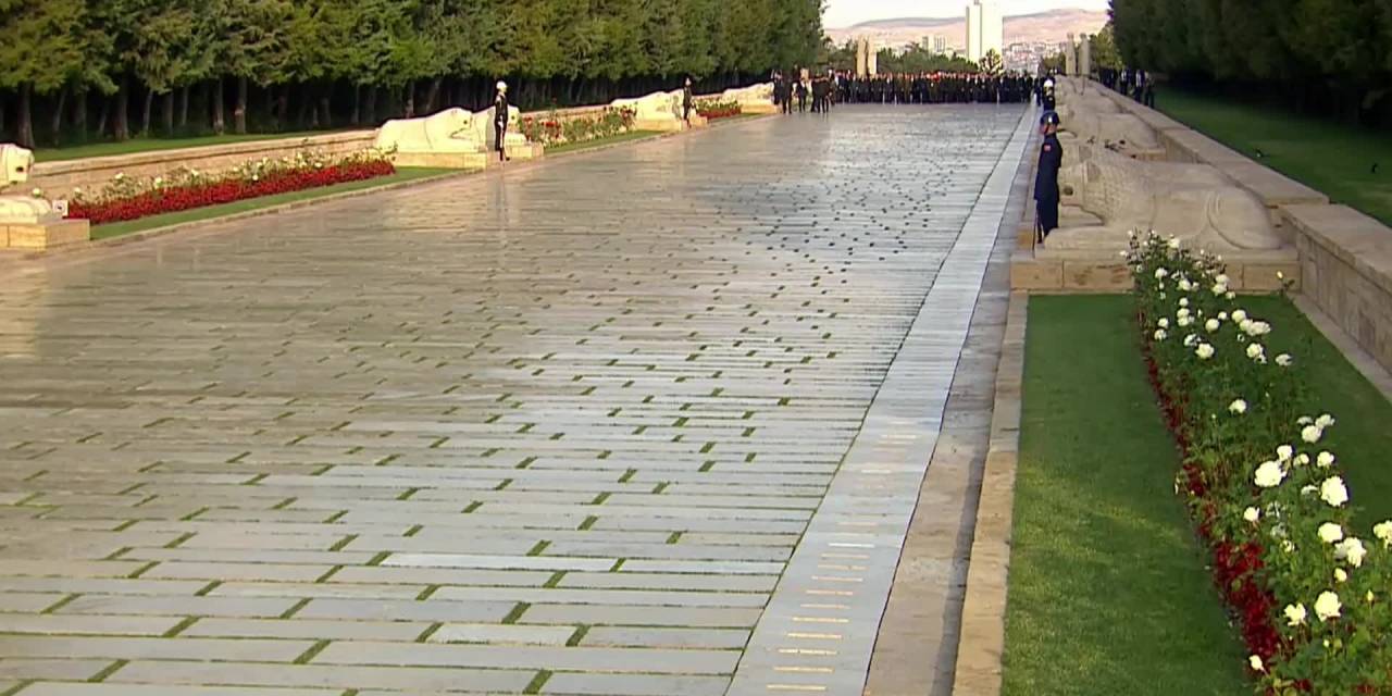 Büyük Önder Mustafa Kemal Atatürk, Vefatının 85. Yıl Dönümünde Anıtkabir’de, Resmi Törenle Anıldı