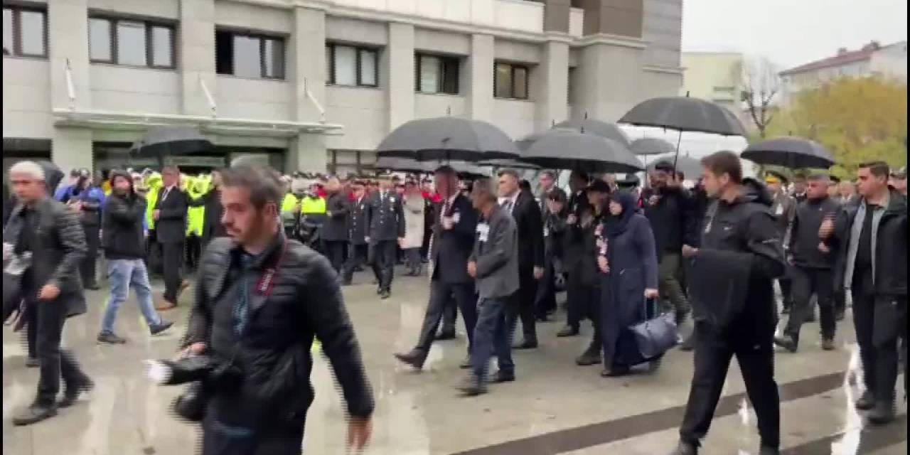 Şehit Polis Lütfü Baykar İçin İstanbul Emniyet Müdürlüğü'nde Tören Yapıldı