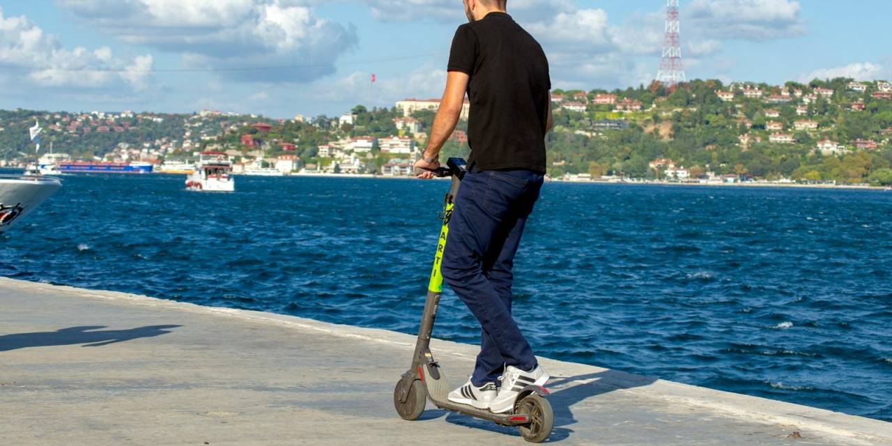 İstanbul'da Elektrikli Skuter İşletmeciliğiizniiçin Başvurular Başlıyor