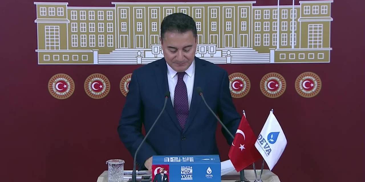 Ali Babacan: “Yüzde 10’luk Oyuyla Sayın Bahçeli, Ülkenin Başında Kayyım Gibi Hareket Etmekte”