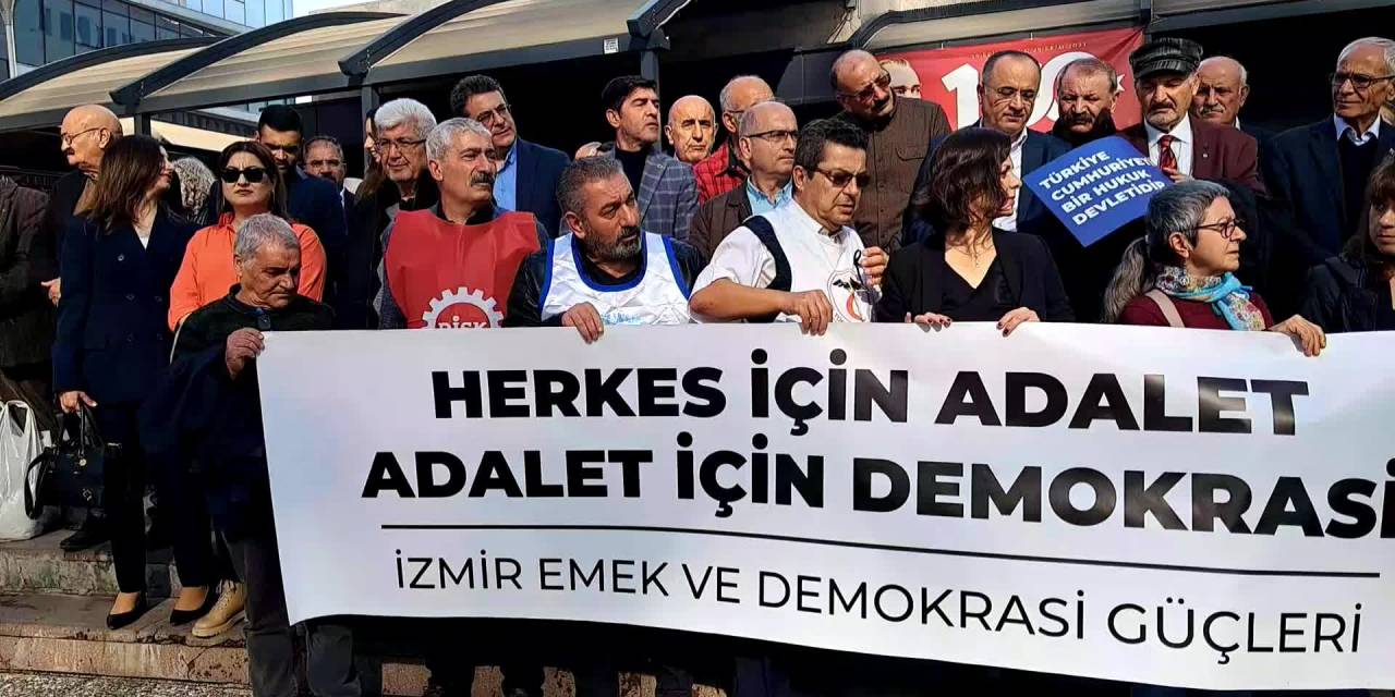 İzmir Emek Ve Demokrasi Güçleri, ‘Adalet Nöbeti’ne Devam Etti: “Yargı Darbesine Karşı Yürüyeceğiz”
