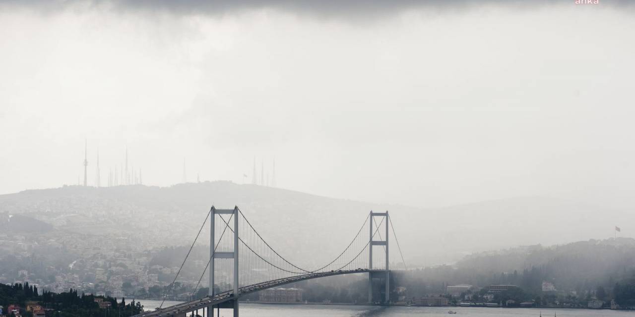 İstanbul’da Hafta Sonu Soğuk Ve Yağışlı Hava Bekleniyor