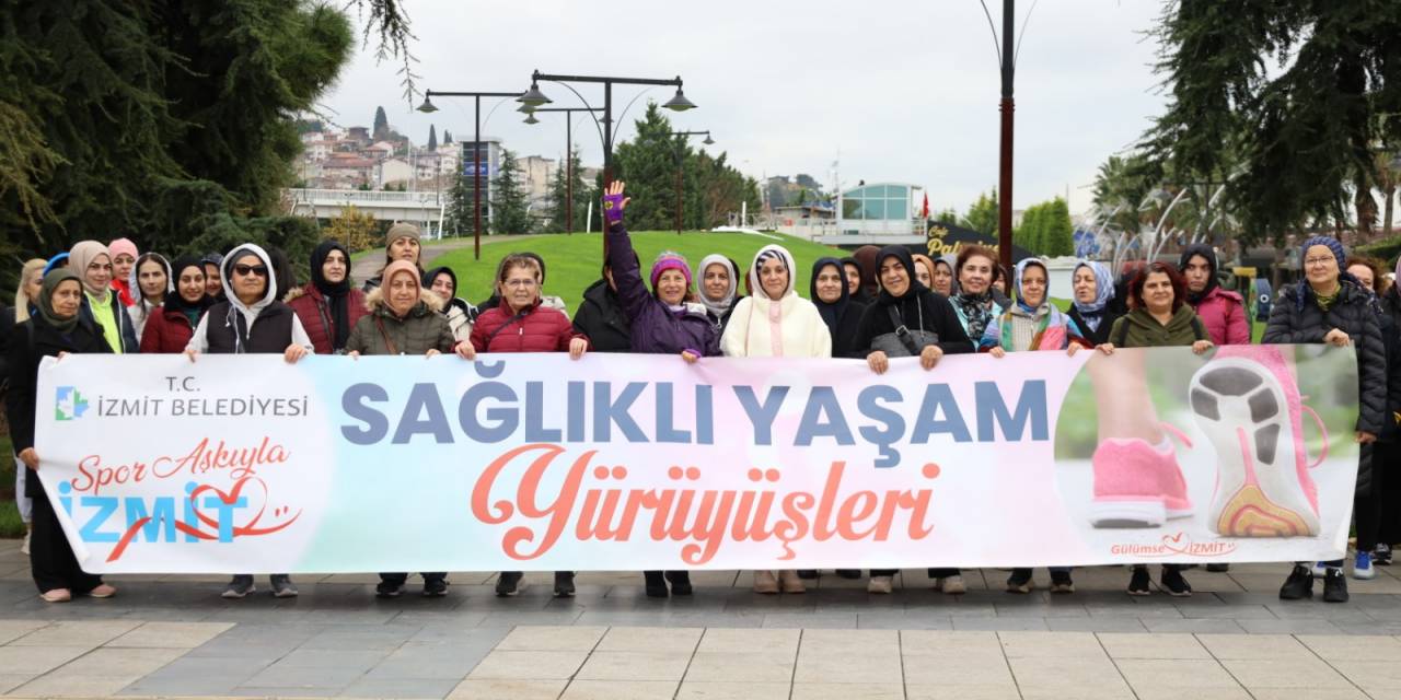 İzmit Belediyesi'nin Sağlıklı Yaşam Yürüyüşleri Bu Hafta Seka Park'ta Devam Etti
