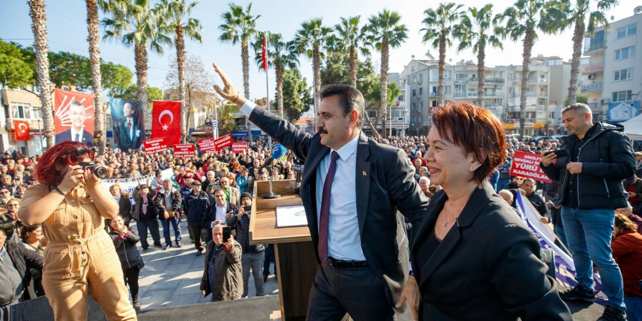 Dikili Belediye Başkanı Adil Kırgöz, Yeniden Aday Olduğunu Açıkladı