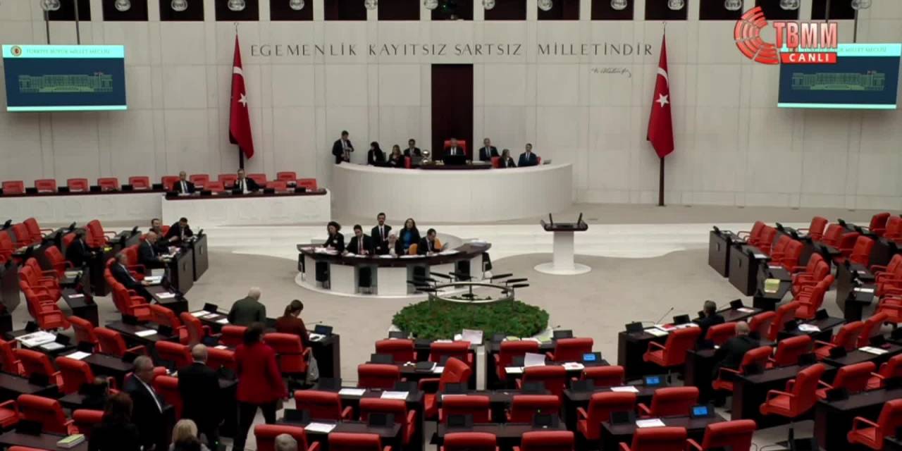 Saadet Partili Hasan Bitmez'in Vefat Haberinin Ardından Milletvekilleri Tbmm’de Üzüntülerini Dile Getirdi