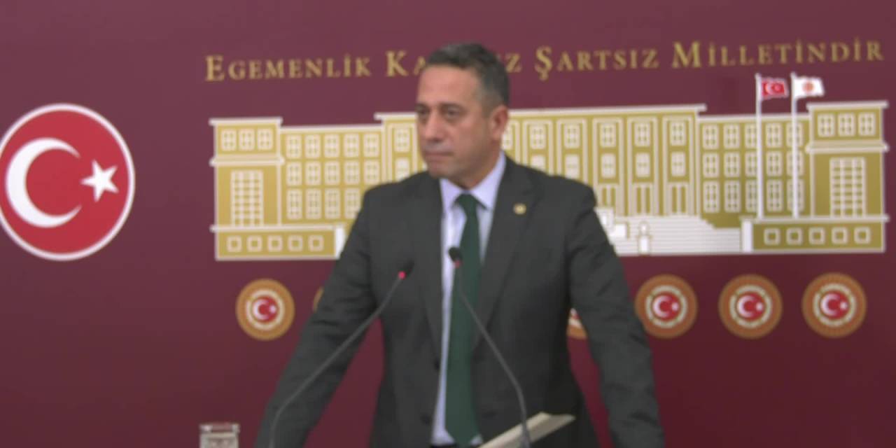 Ali Mahir Başarır: "Hiç Kimse Bizi Tehdit Edemez, Bir Milim Eğilmeyiz, Bir Milim Geriye Gitmeyiz"