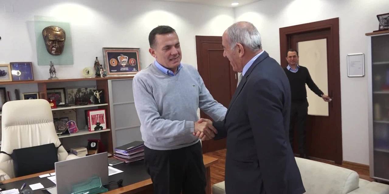 İnanç Merkezleri Ve Stk’lardan Yenişehir Belediye Başkanı Özyiğit’e Ziyaret