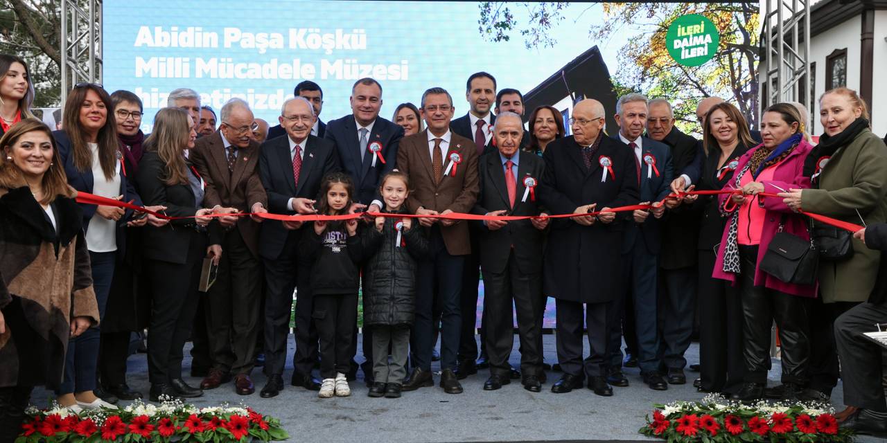 Alper Taşdelen, Milli Mücadele Müzesi’niözel Ve Kılıçdaroğlu İle Açtı