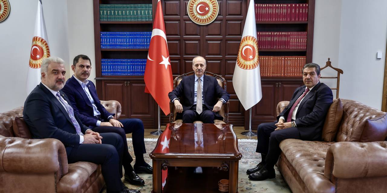 Numan Kurtulmuş, Akp İstanbul Heyetini Kabul Etti