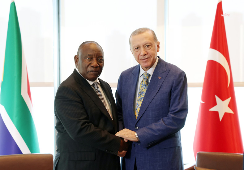 Cumhurbaşkanı Erdoğan, Güney Afrika Cumhuriyeti Cumhurbaşkanı Ramaphosa İle Görüştü