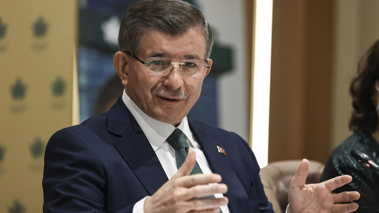 davutoglu-2.jpg